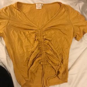 Mustard sinch middle crop top